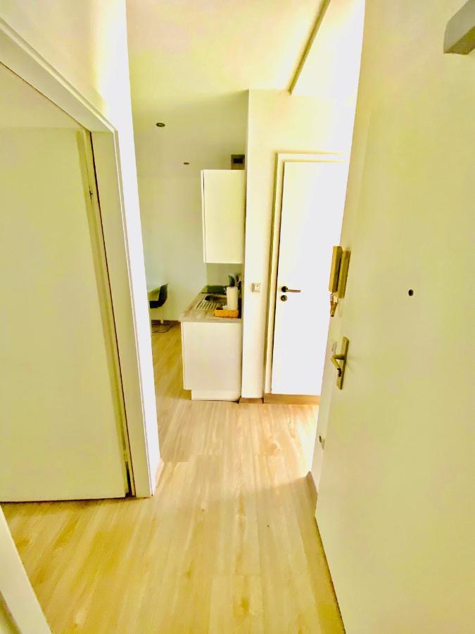 Cozy Flat Near Moselle Remich Apartment Bagian luar foto